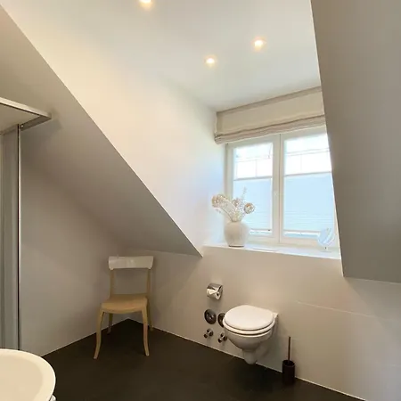 Haus Ziemer 2-zimmerwohnung Nr 2 32b *