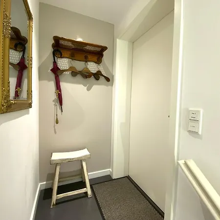 Haus Ziemer 2-zimmerwohnung Nr 2 32b * 베스터란트